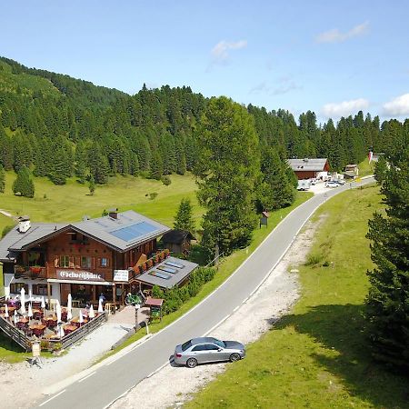 Edelweisshuette Hotel Funes  Buitenkant foto